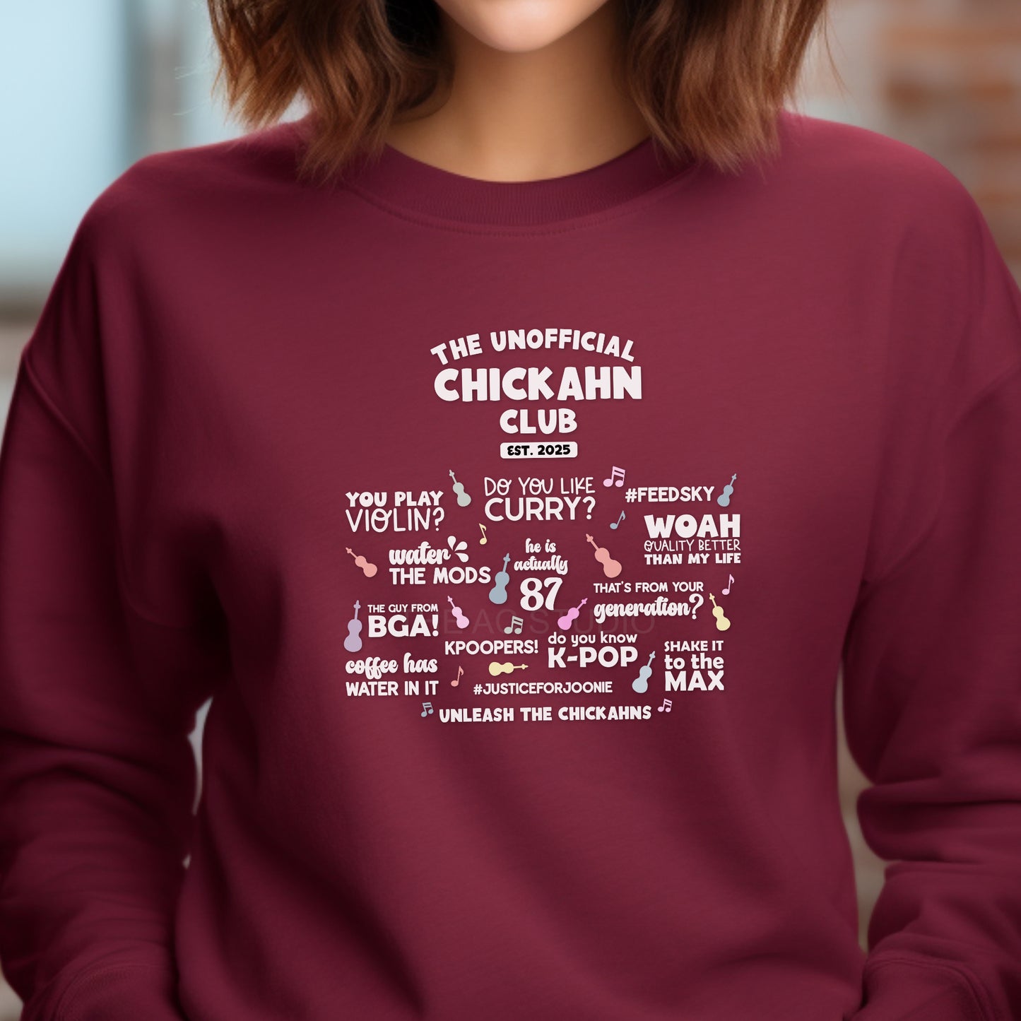 ChickAhn Club Comments Crewneck Sweater