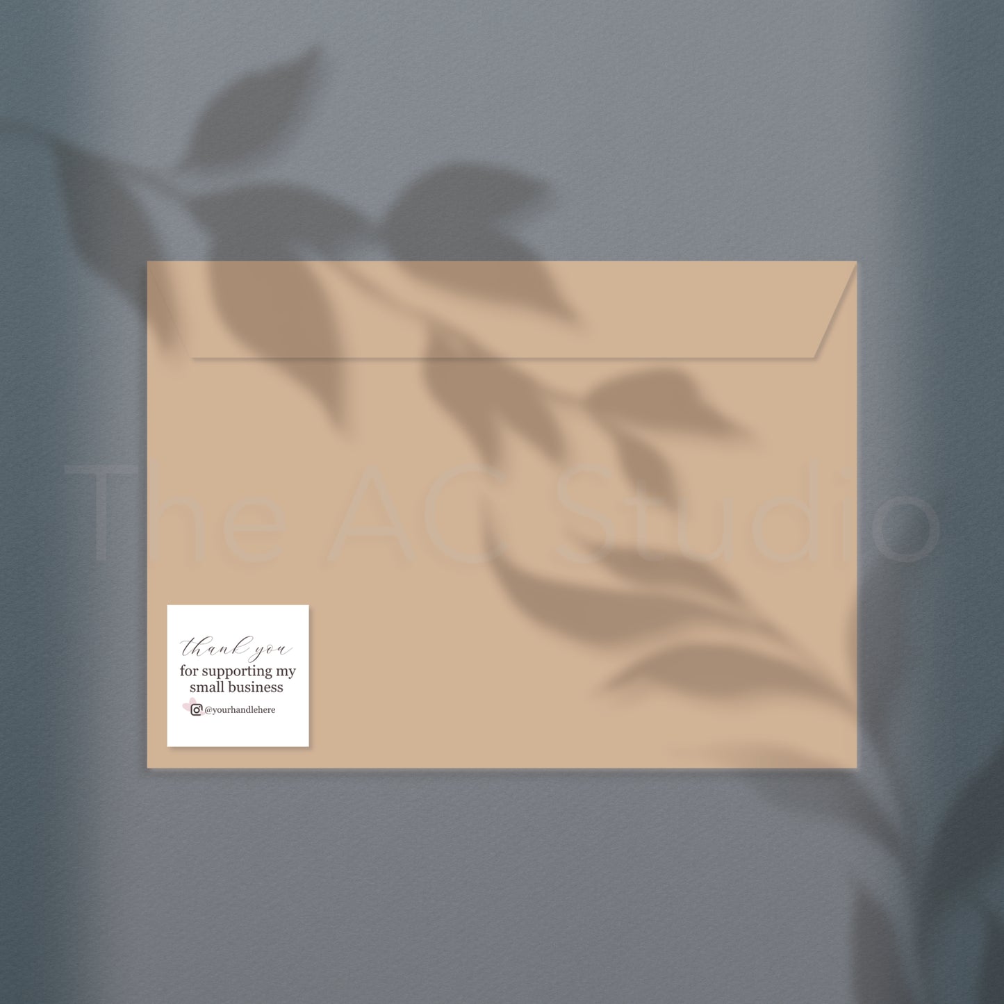 Personalized Circle Labels for Your Small Business (Style 4)